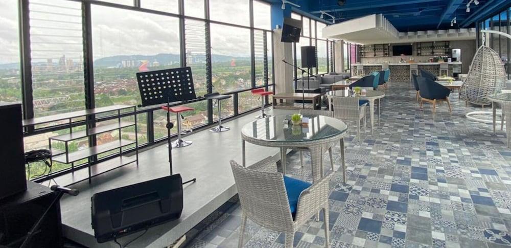 Hotel The Zuri Baturaja Baturaja  Zewnętrze zdjęcie